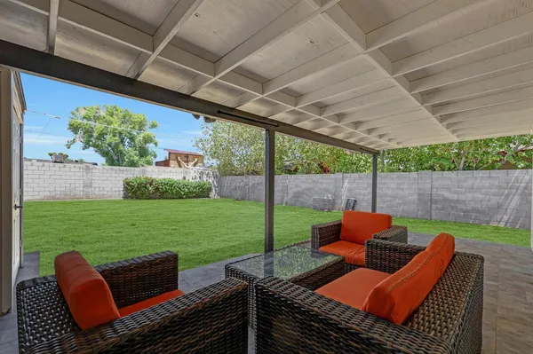 $3,000 | 224 West Glenrosa Avenue, Phoenix, AZ 85013