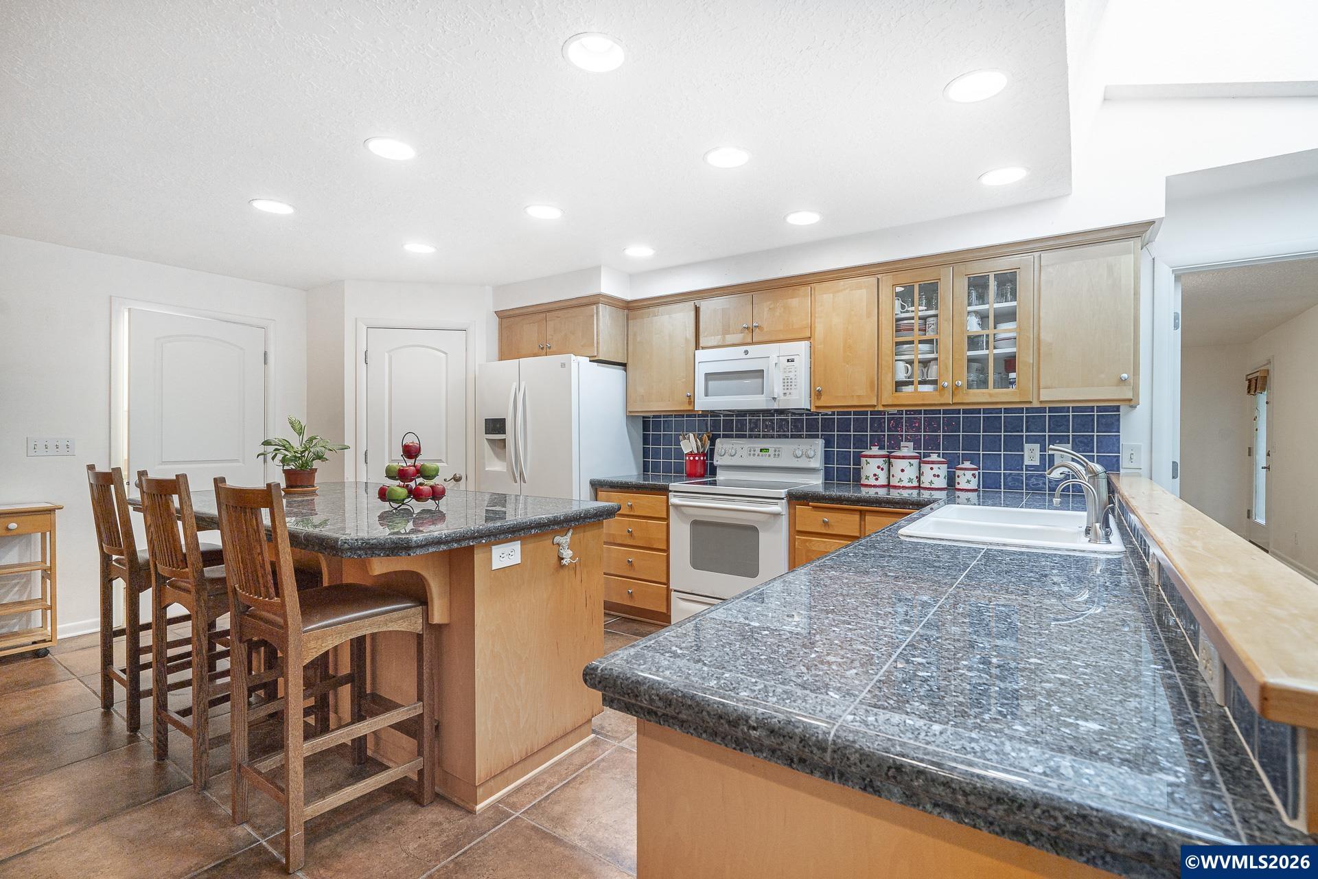 3864 Spring Street South Salem, OR 97302 - Photo 26 of 49