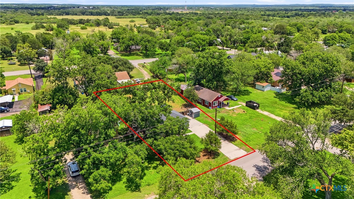 554 West Austin Street Luling, TX 78648 - Photo 43 of 47