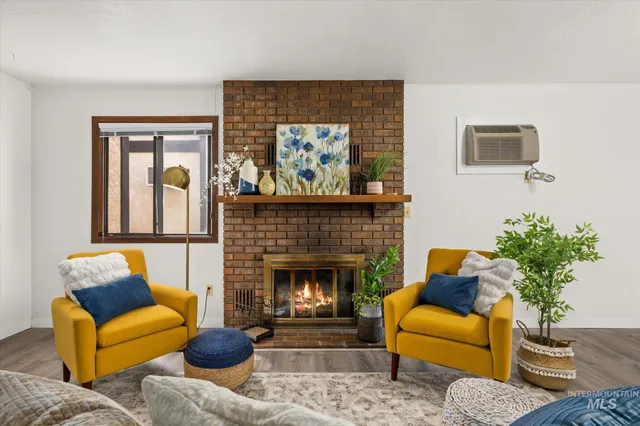 $239,900 | 7048 West Colehaven Drive, Boise, ID 83704