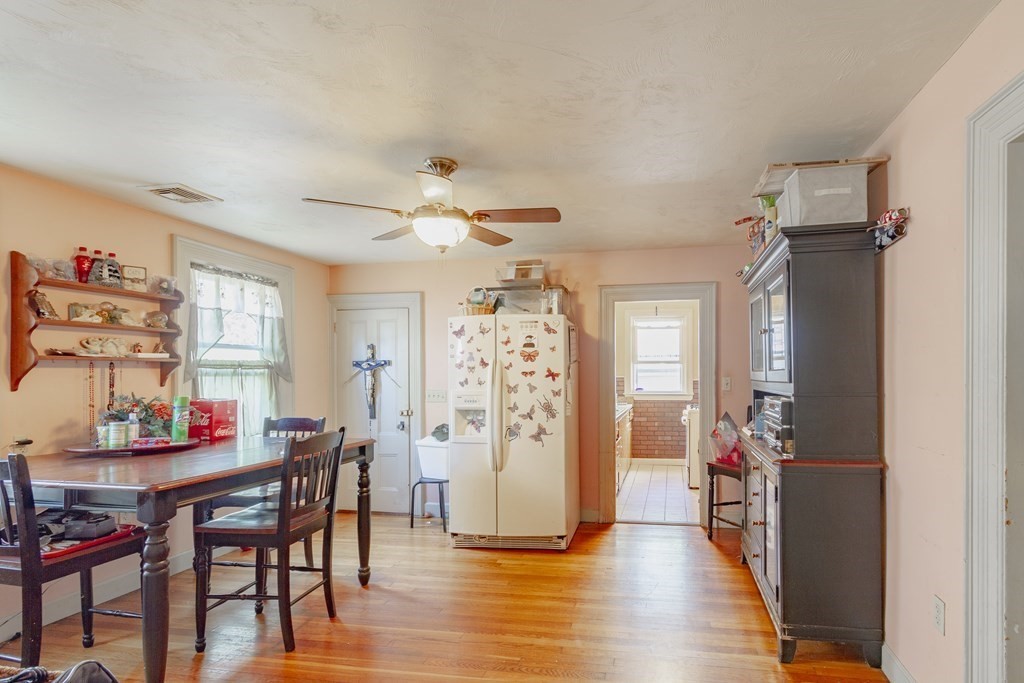 23 Warren Street Fall River, MA 02721 - Photo 11 of 36 Gallery Image 11