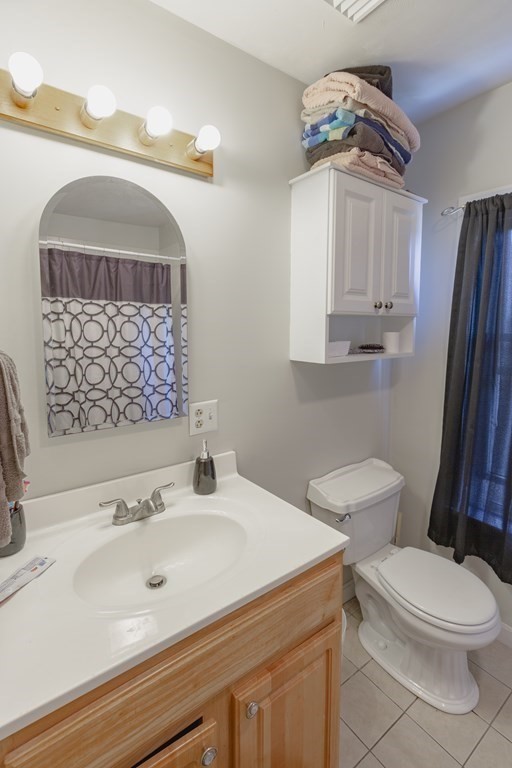 23 Warren Street Fall River, MA 02721 - Photo 35 of 36 Gallery Image 35