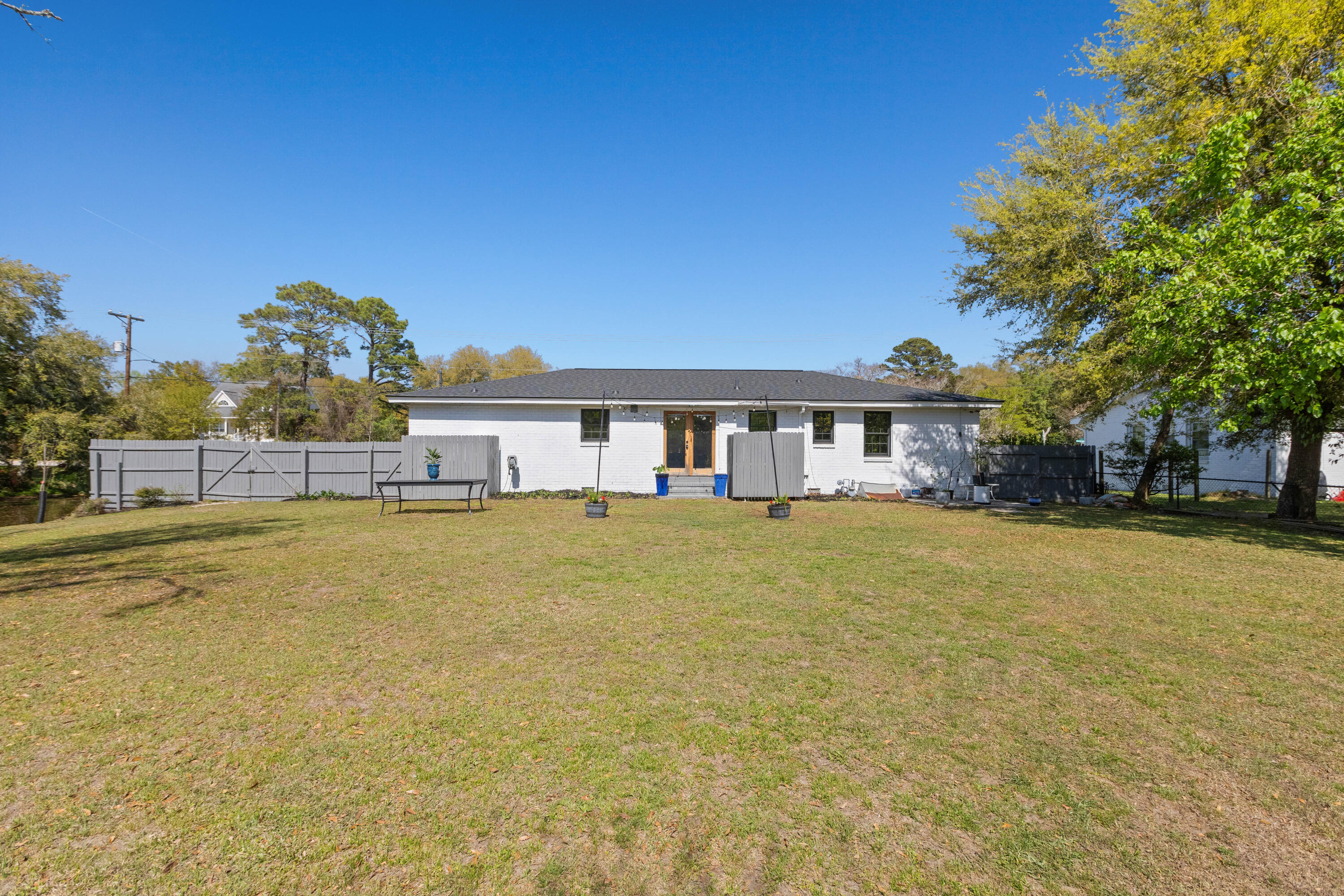 1089 Harbor View Road Charleston, SC 29412 - Photo 47 of 69 1089HarborViewRd-CasaVerdeMediaLLC48