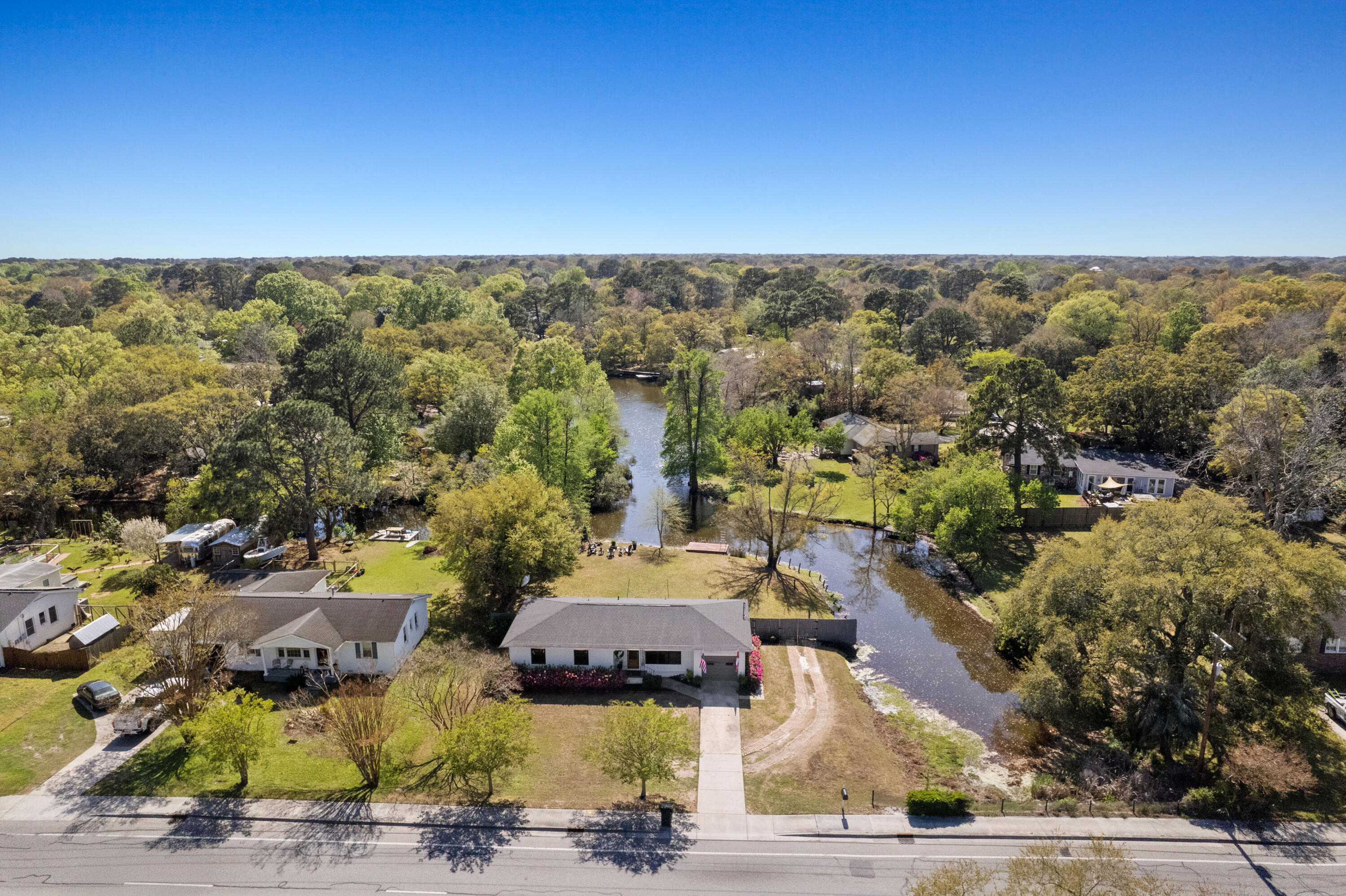 1089 Harbor View Road Charleston, SC 29412 - Photo 54 of 69 1089HarborViewRd-CasaVerdeMediaLLC55