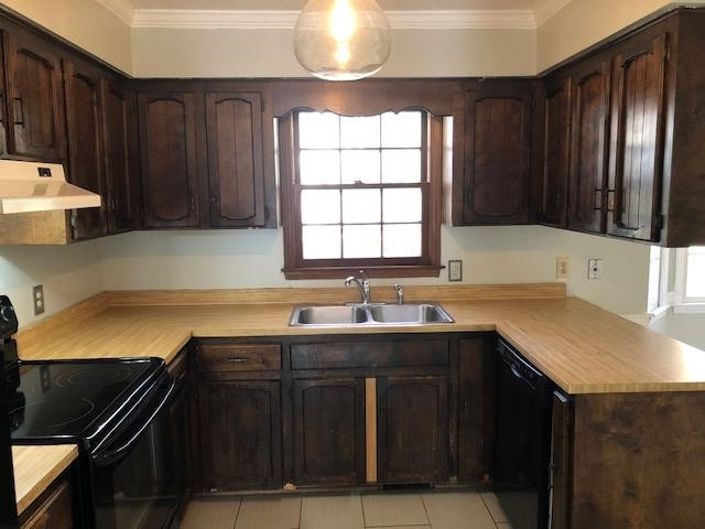 2804 Steeplechase Court Raleigh, NC 27613 - Photo 21 of 41 9 X 9 kitchen