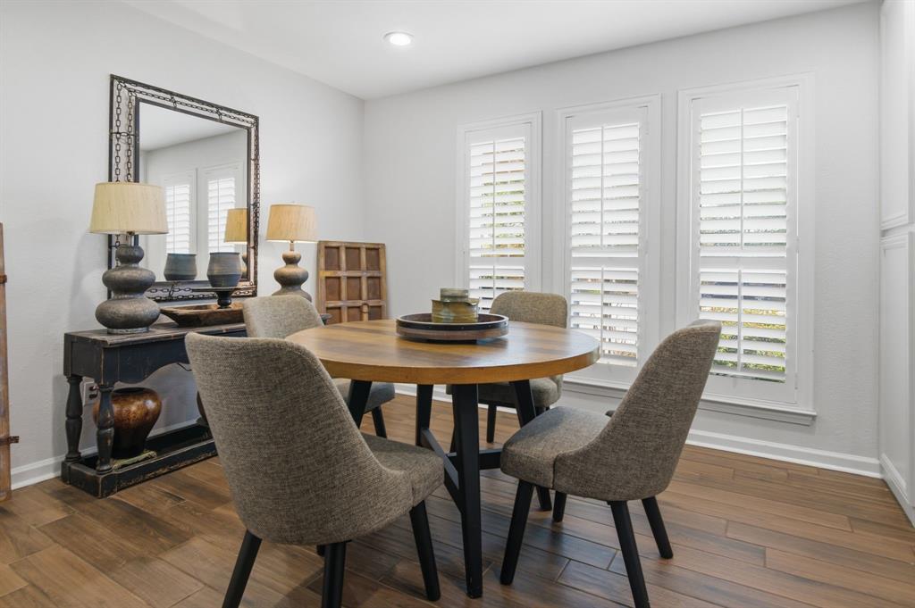 416 Cavender Court Hurst, TX 76054 - Photo 12 of 36