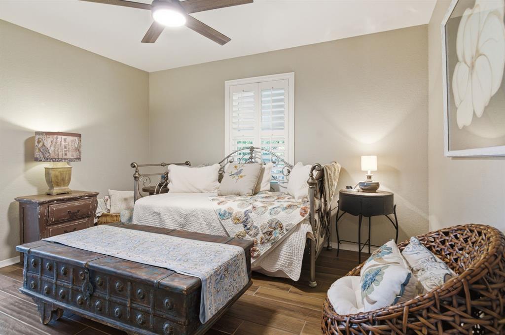 416 Cavender Court Hurst, TX 76054 - Photo 23 of 36