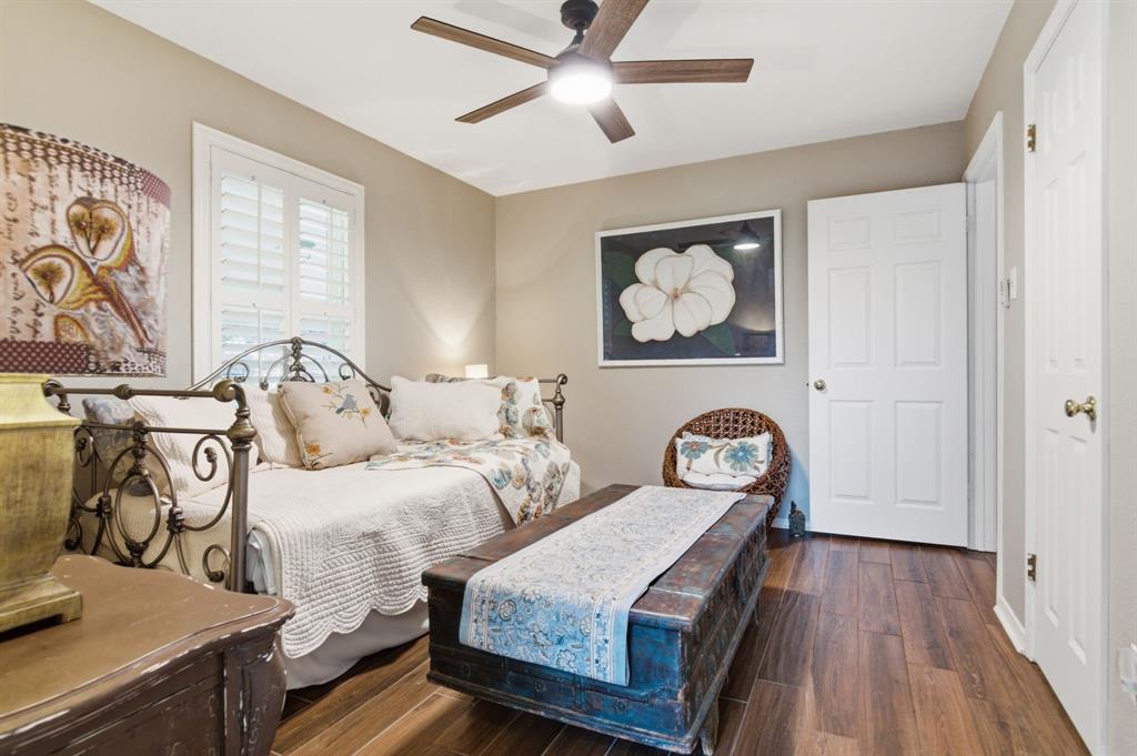 416 Cavender Court Hurst, TX 76054 - Photo 24 of 36