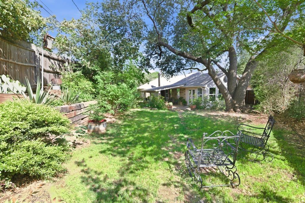 416 Cavender Court Hurst, TX 76054 - Photo 35 of 36