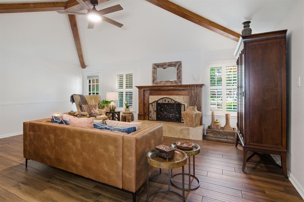 416 Cavender Court Hurst, TX 76054 - Photo 9 of 36