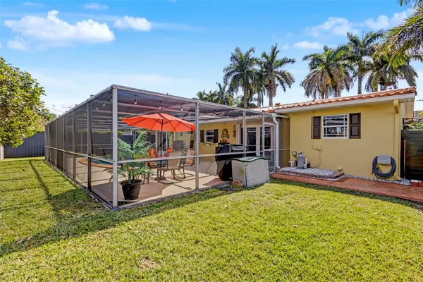 $749,000 | 1017 Northeast 4th Street, Hallandale Beach, FL 33009