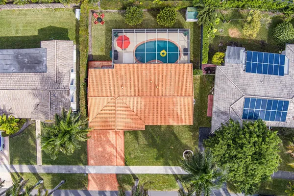 $749,000 | 1017 Northeast 4th Street, Hallandale Beach, FL 33009