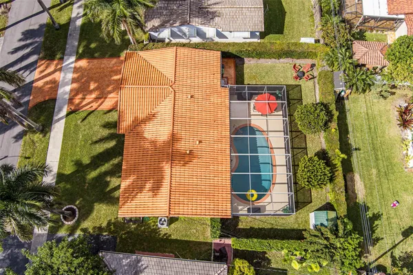 $749,000 | 1017 Northeast 4th Street, Hallandale Beach, FL 33009