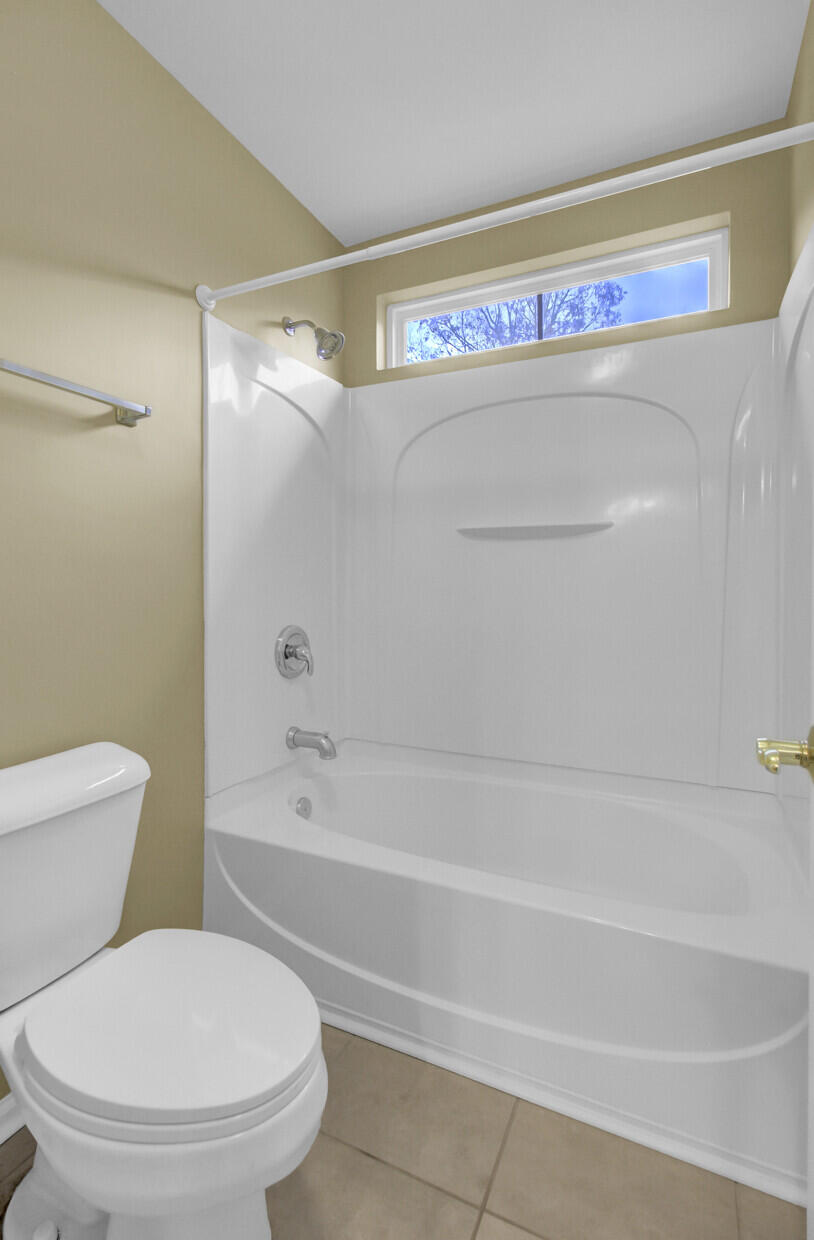 129 Cypress View Road Goose Creek, SC 29445 - Photo 29 of 42 Hall Bath