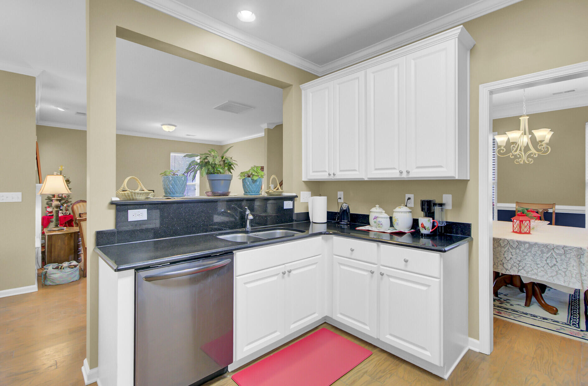 129 Cypress View Road Goose Creek, SC 29445 - Photo 10 of 42 Kitchen