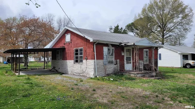 $10,000 | 923 North 9th Street, Murphysboro, IL 62966