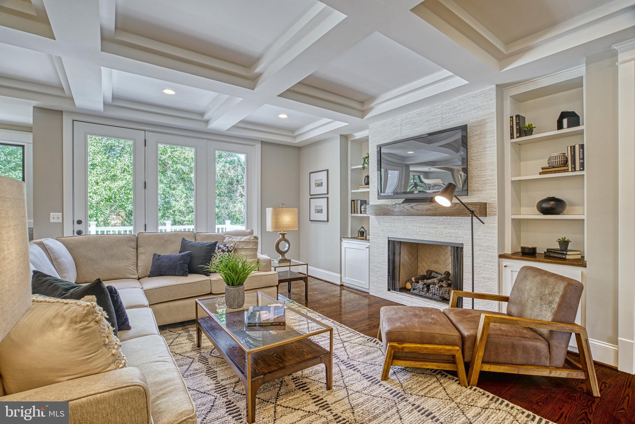 6922 Southridge Drive McLean, VA 22101 - Photo 12 of 51