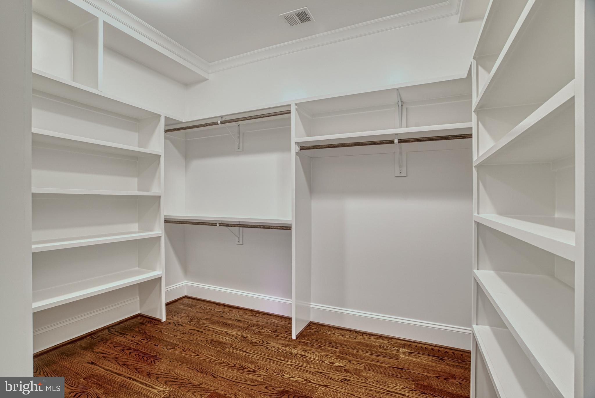 6922 Southridge Drive McLean, VA 22101 - Photo 27 of 51