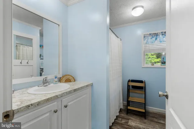 $345,000 | 895 Long Point Road, Hague, VA 22469