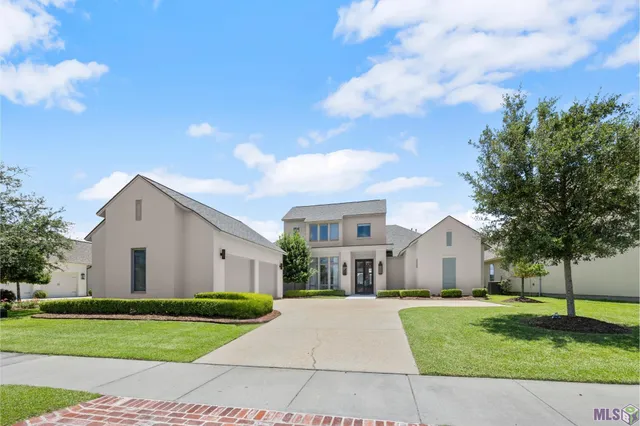 $950,000 | 2855 Grand Way Avenue, Baton Rouge, LA 70810
