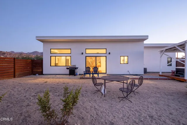 $430,777 | 6783 Easterly Drive, Joshua Tree, CA 92252