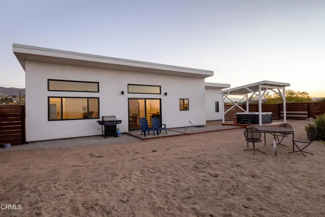 $430,777 | 6783 Easterly Drive, Joshua Tree, CA 92252