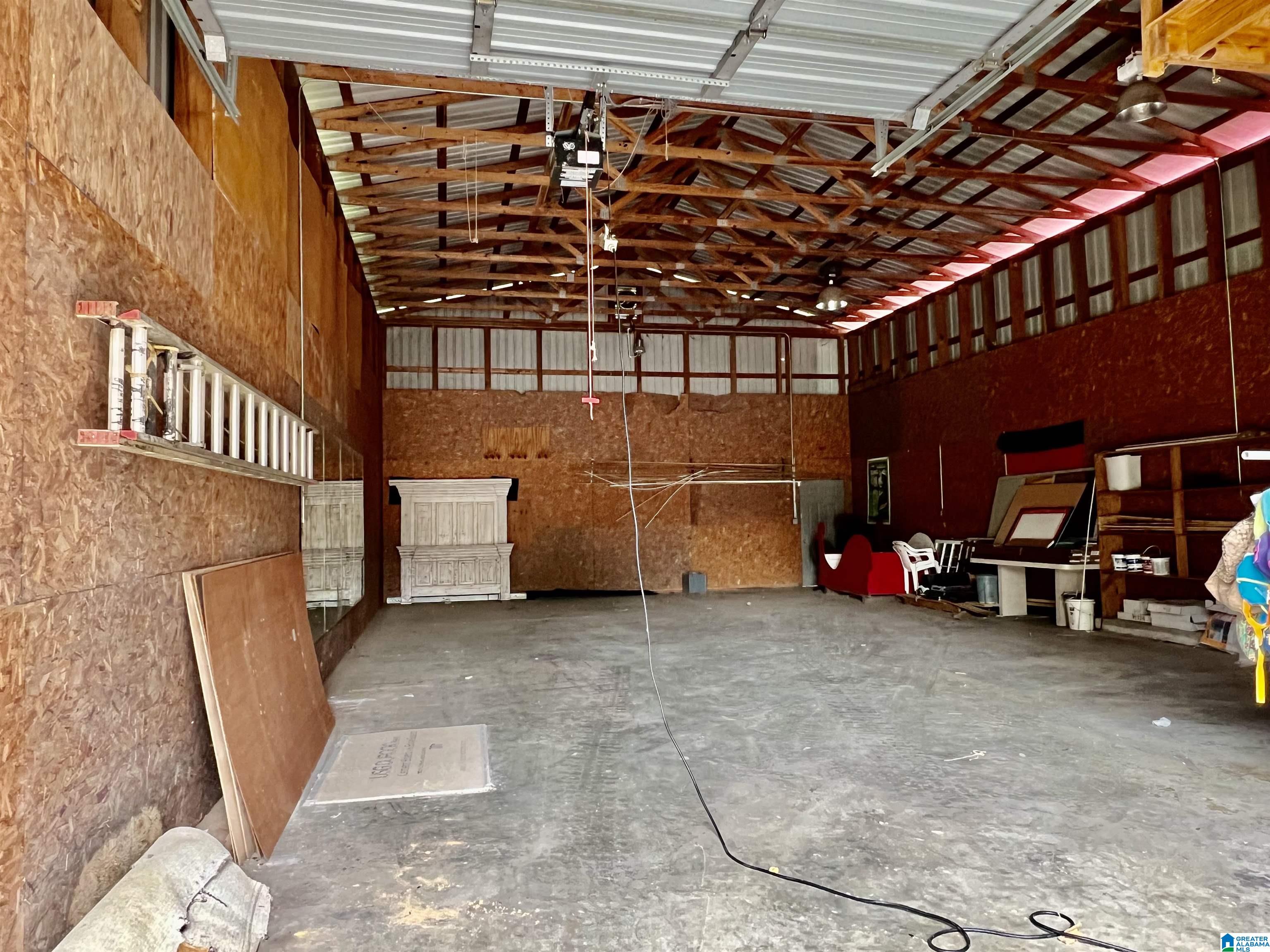 516 Main Street Warrior, AL 35180 - Photo 29 of 33
