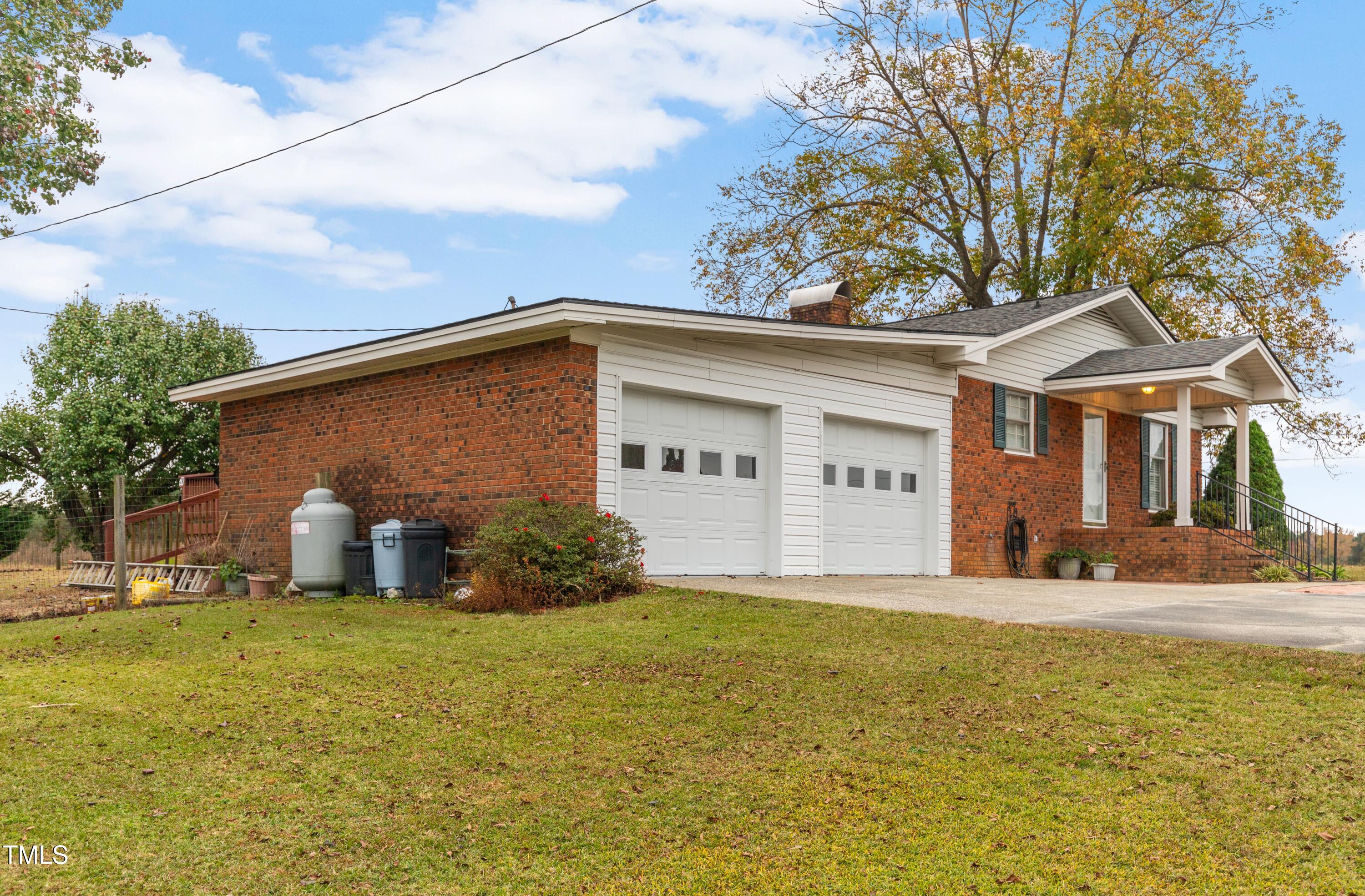 1314 Tarheel Road Benson, NC 27504 - Photo 33 of 37 IMG_4545
