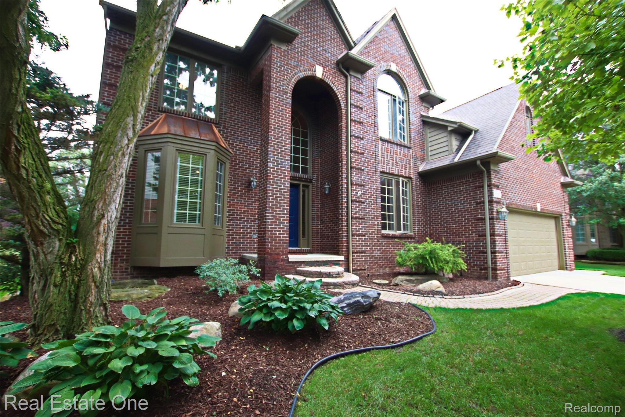1272 Welland Drive Rochester, MI 48306 - Photo 51 of 53 IMG_2852.jpg