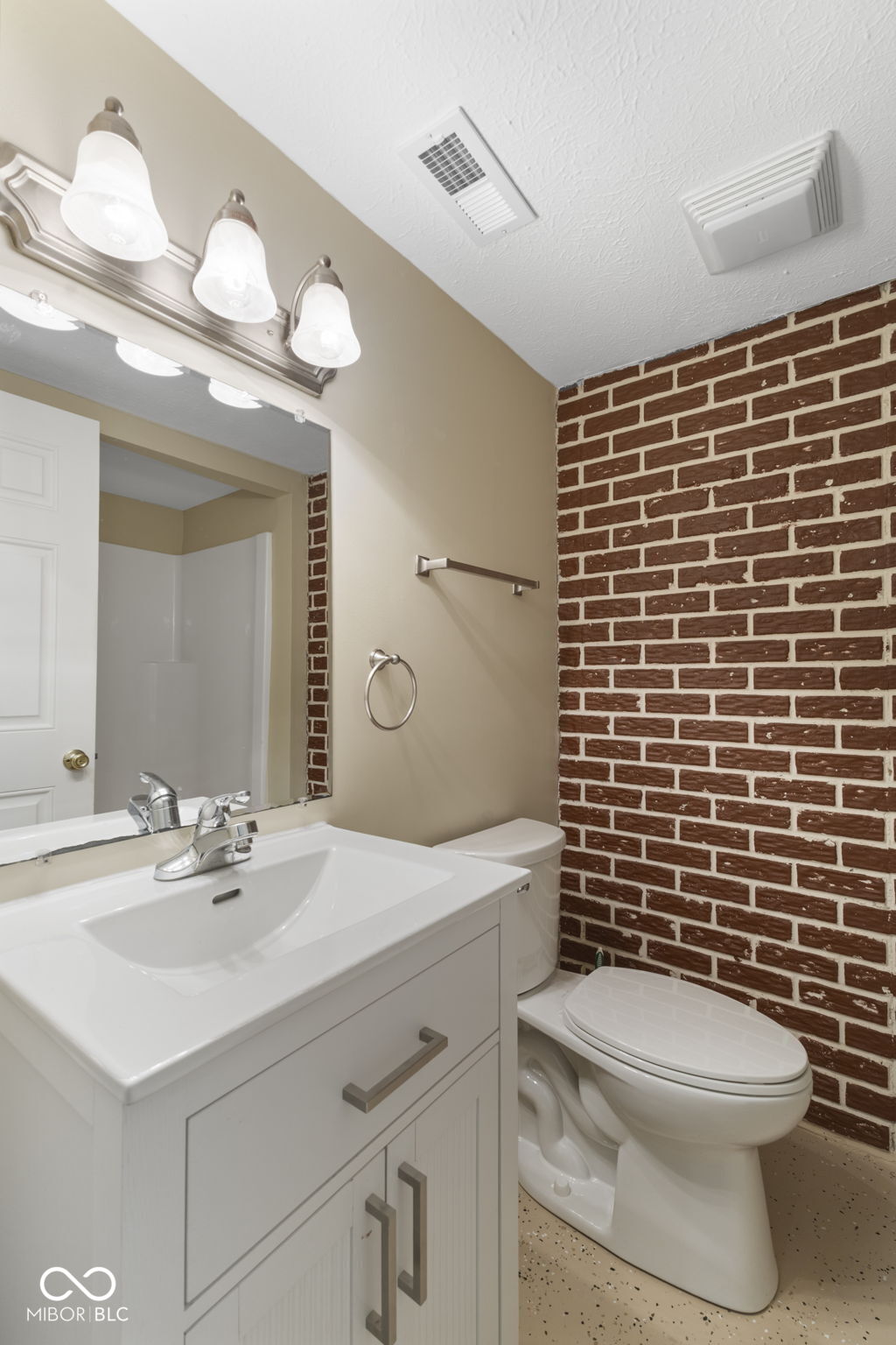 1909 Ruckle Street Indianapolis, IN 46202 - Photo 28 of 50