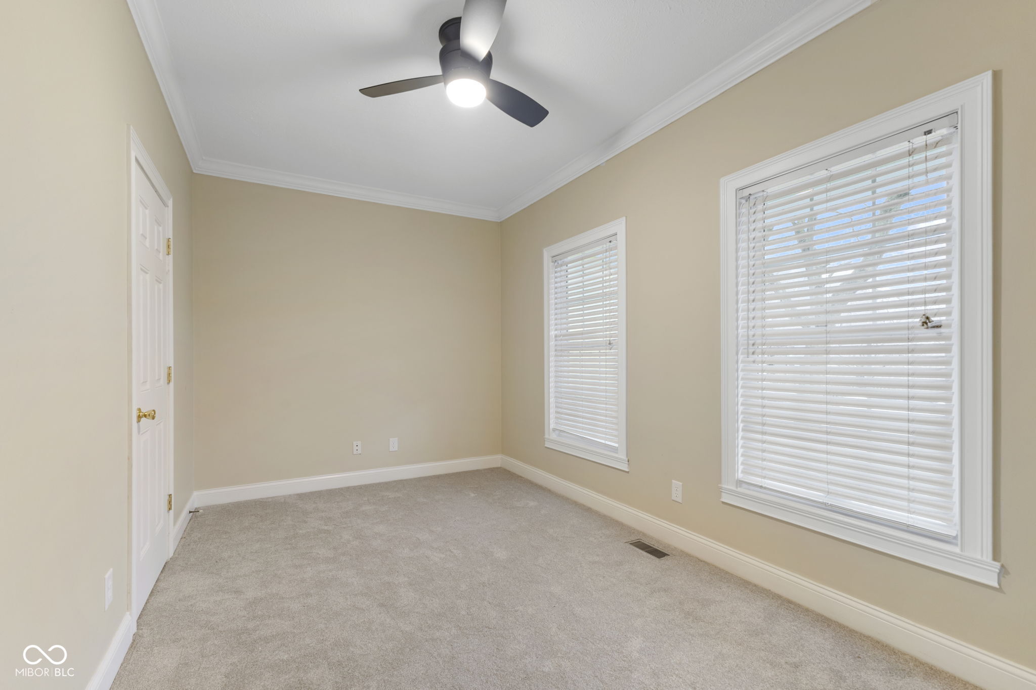 1909 Ruckle Street Indianapolis, IN 46202 - Photo 3 of 50