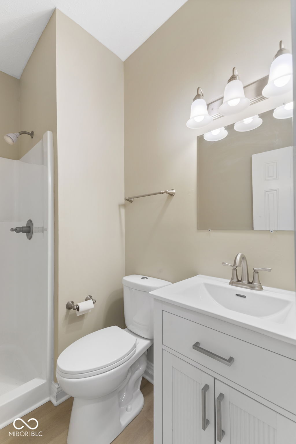 1909 Ruckle Street Indianapolis, IN 46202 - Photo 5 of 50