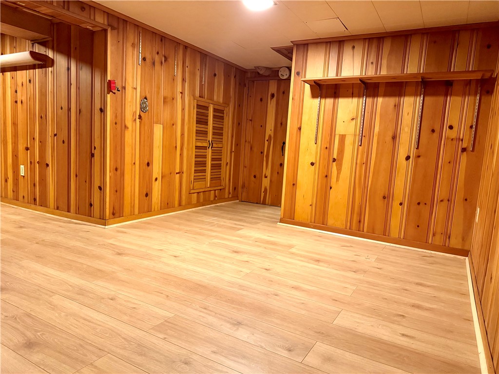 35 Community Road Warwick, RI 02889 - Photo 13 of 16