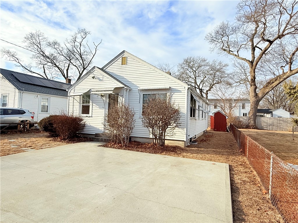 35 Community Road Warwick, RI 02889 - Photo 2 of 16