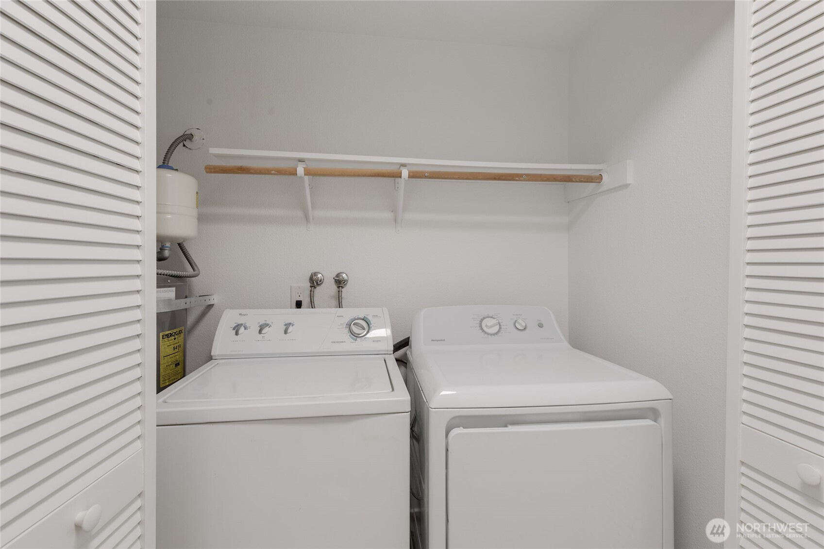 1555 Union Avenue Northeast, Unit 33 Renton, WA 98059 - Photo 20 of 26