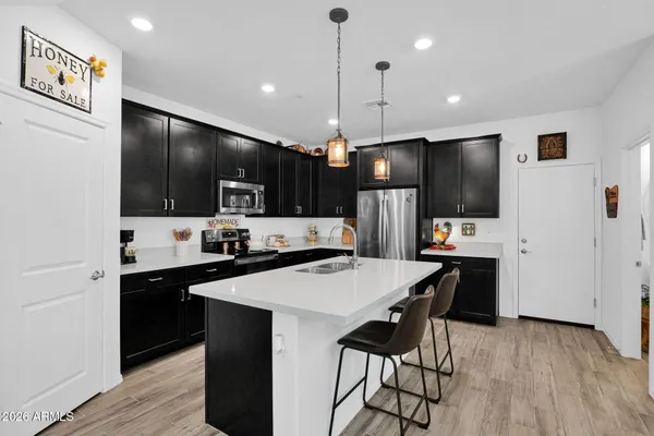 $499,500 | 1917 East Hampton Lane, Unit 111, Gilbert, AZ 85295