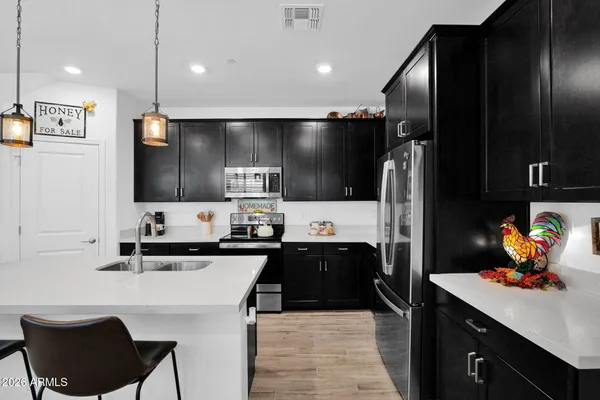 $499,500 | 1917 East Hampton Lane, Unit 111, Gilbert, AZ 85295