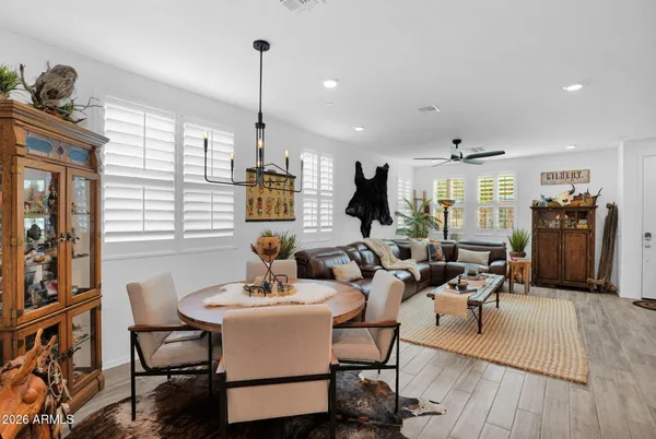 $499,500 | 1917 East Hampton Lane, Unit 111, Gilbert, AZ 85295