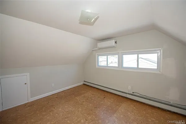 $4,500 | 37 Winter Lane, Hicksville, NY 11801