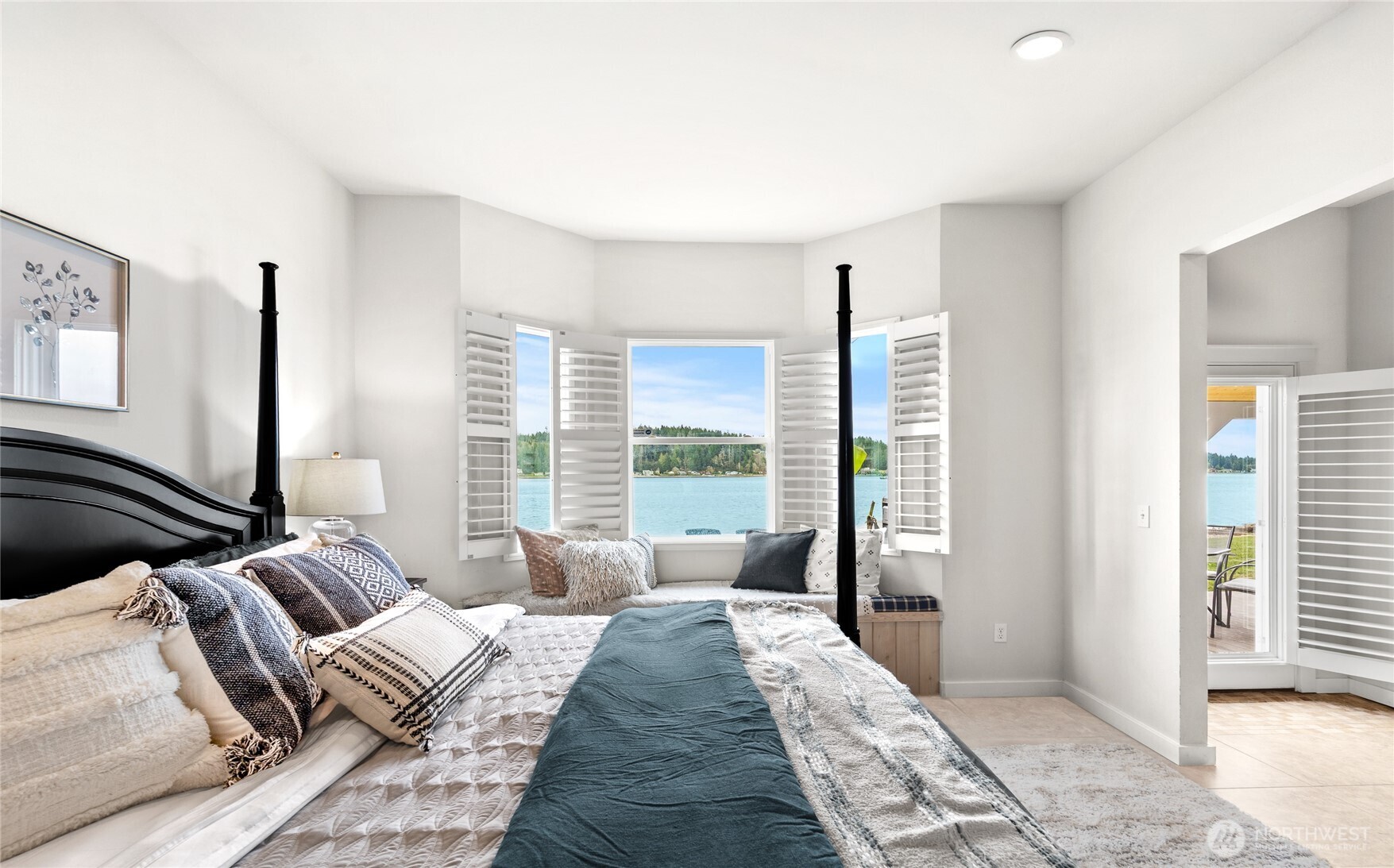 62 East North Bay Road Allyn, WA 98524 - Photo 18 of 40