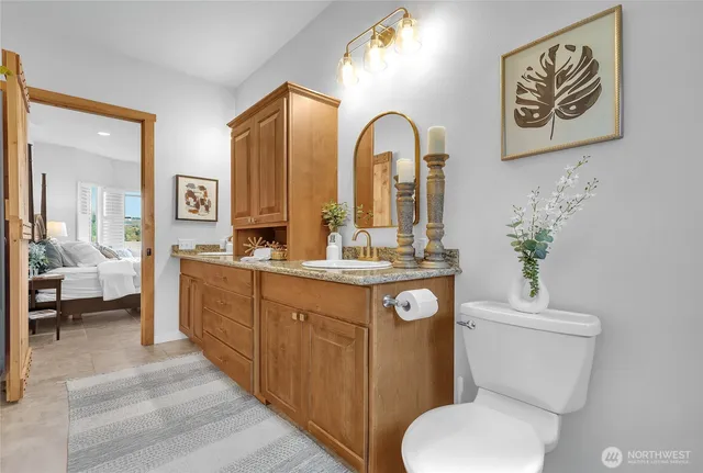 $1,150,000 | 62 East North Bay Road, Allyn, WA 98524