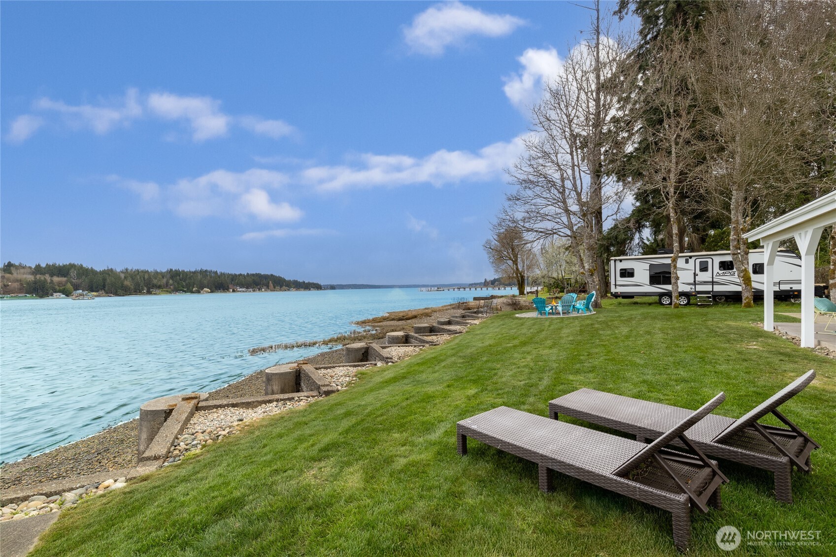 62 East North Bay Road Allyn, WA 98524 - Photo 36 of 40