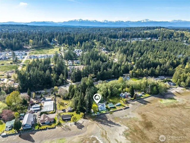 $1,150,000 | 62 East North Bay Road, Allyn, WA 98524