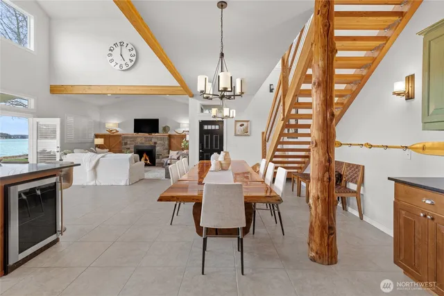 $1,150,000 | 62 East North Bay Road, Allyn, WA 98524