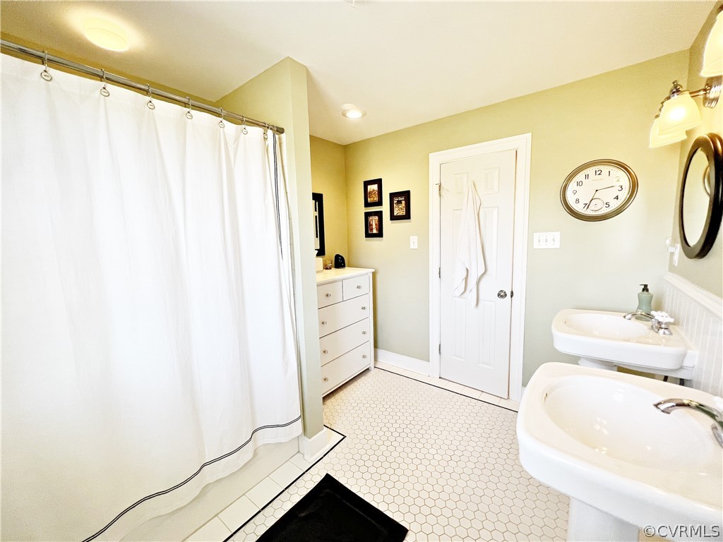 13330 West Salisbury Road Midlothian, VA 23113 - Photo 34 of 50 a spacious bathroom with a sink and a shower