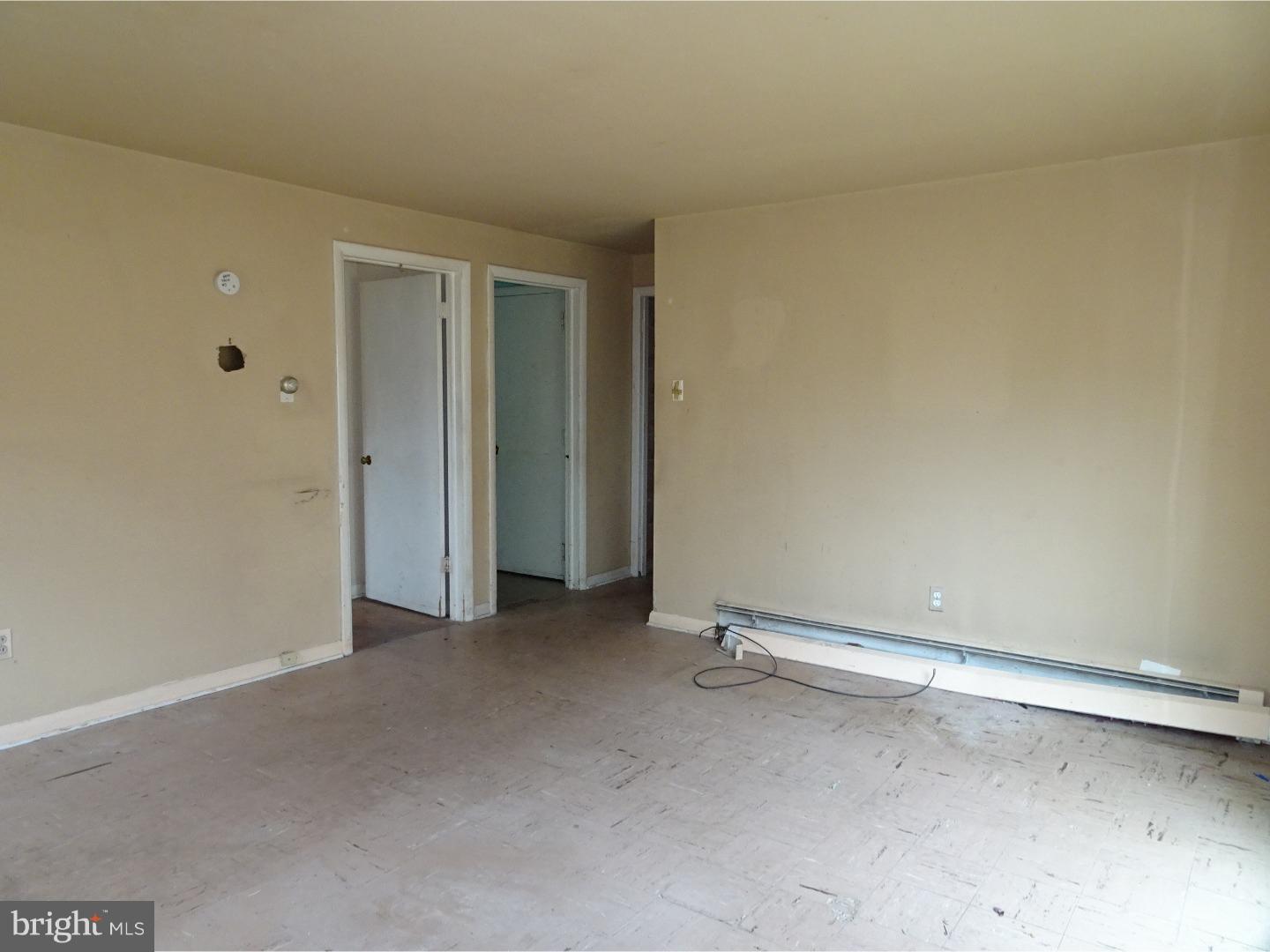 105 Deerfield Road Broomall, PA 19008 - Photo 15 of 25 Family Room