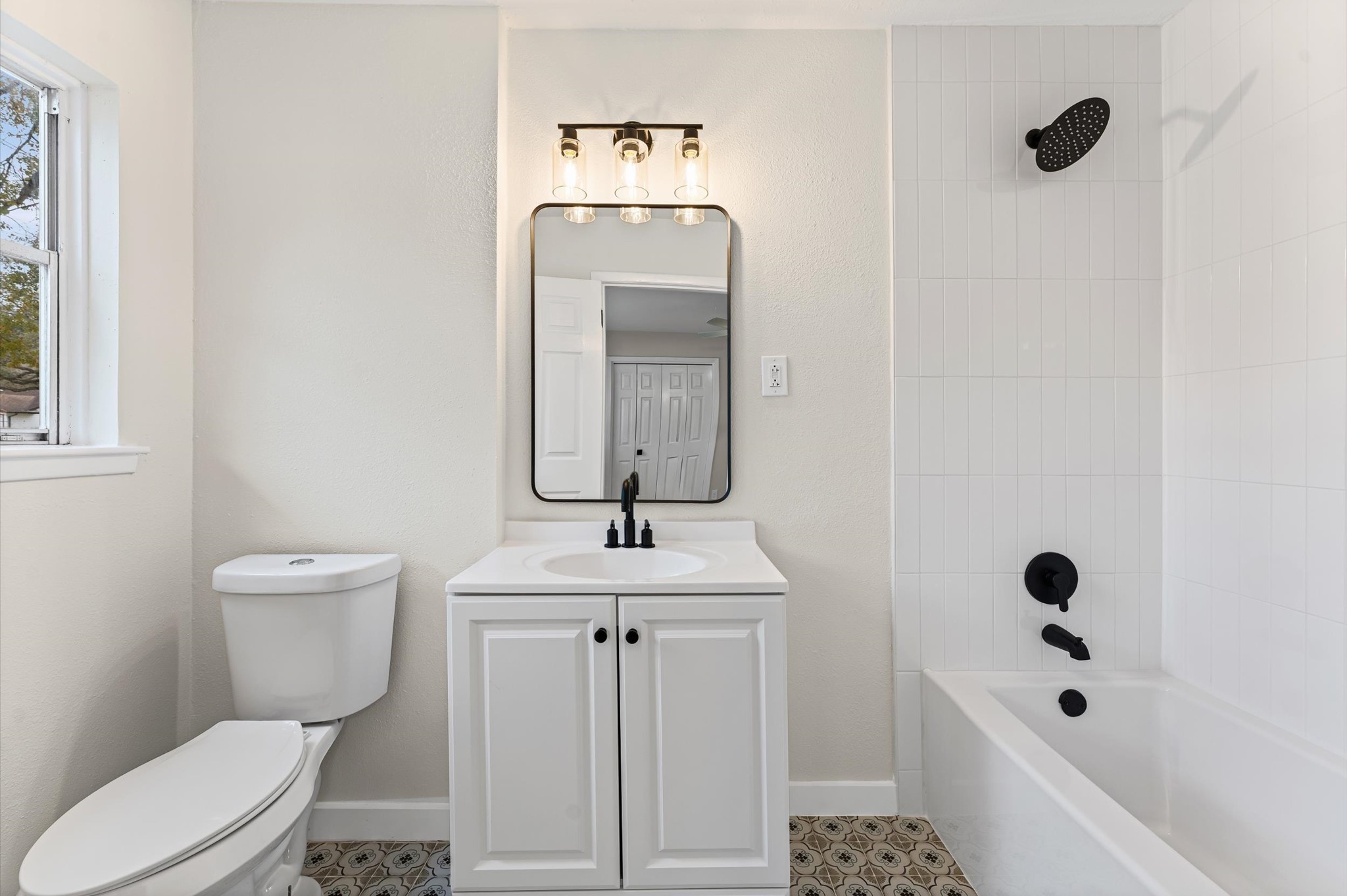 7102 Sharpview Drive Houston, TX 77074 - Photo 14 of 16