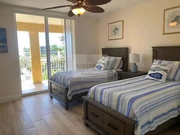 $5,500 | 5353 Gulf Boulevard, Unit A401, St. Pete Beach, FL 33706