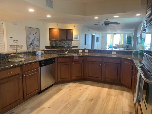 $5,500 | 5353 Gulf Boulevard, Unit A401, St. Pete Beach, FL 33706