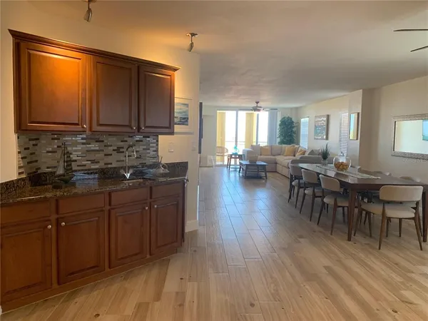 $5,500 | 5353 Gulf Boulevard, Unit A401, St. Pete Beach, FL 33706